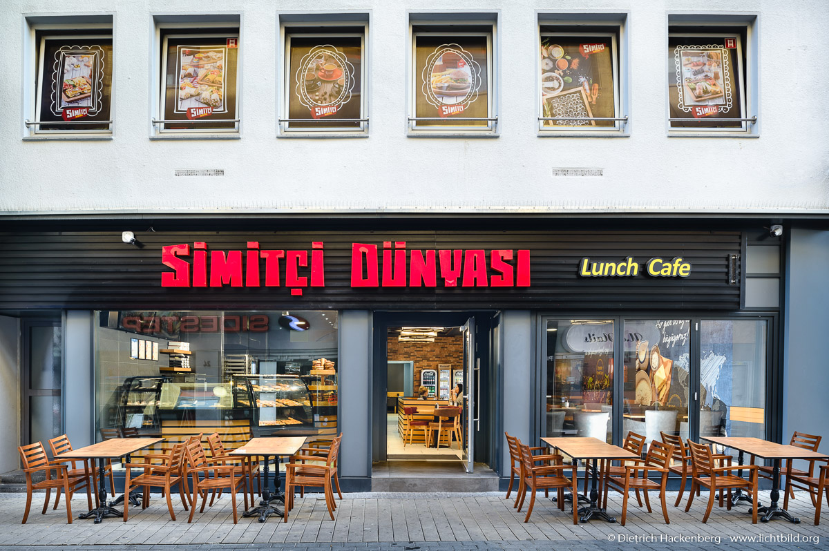 Simmitci — Türkische Backwaren. Foto © Dietrich Hackenberg