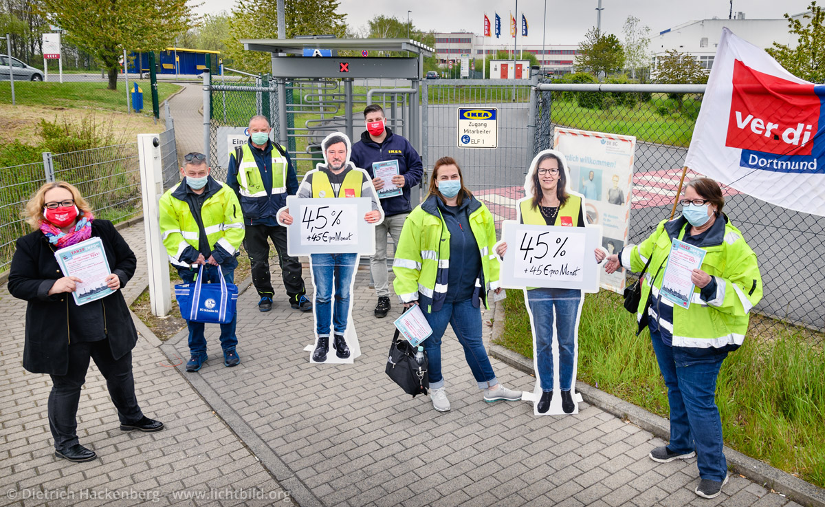 Streikaktion Ikea Zentrallager Dortmund. Foto Dietrich Hackenberg