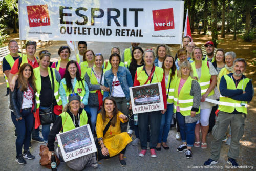 Zentrale Streikversammlung verdi Handel in Düsseldorf am 21.06.2019. Foto Dietrich Hackenberg